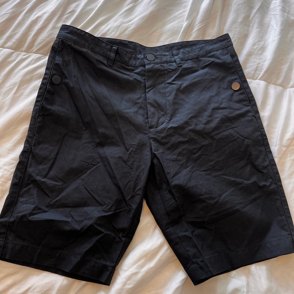 Search and State Field Shorts-Size 28 Matte Black. Worn once. $155 on site. - Picture 2 of 5